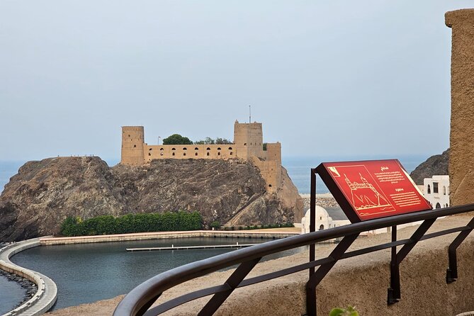 Half Day Private Muscat City Tour - Al Alam Palace and Mirani Fort: old Muscat in photographs