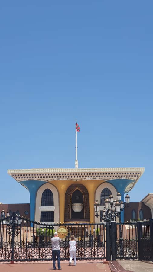 Highlights of Muscat city tour in private car with guide - The $198 price and what you receive