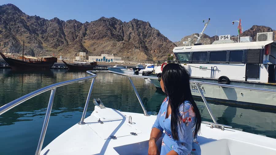 Highlights of Muscat city tour in private car with guide - Starting at the Grand Mosque