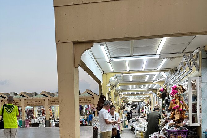 Historical Salalah City Tour - Guides, vehicles, and the shape of the service