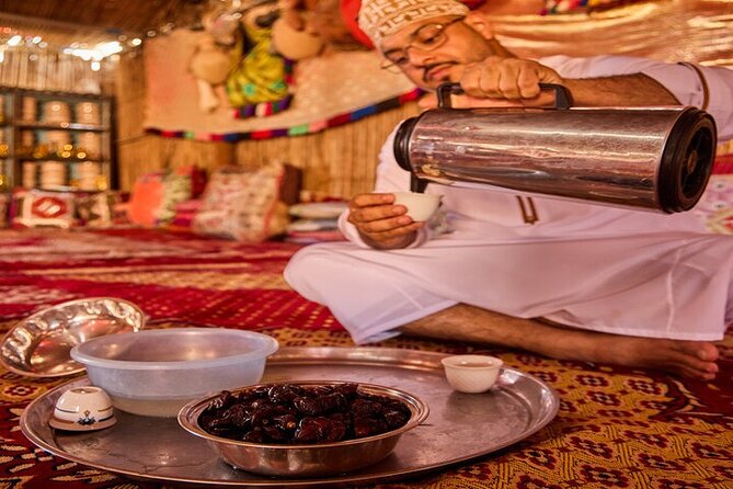 Jabal Shams Food Tour - The rugged climb to Jebel Shams