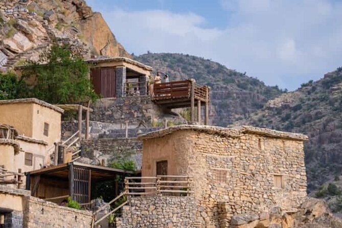 Jebel Akhdar Al Suwjara - Birkat Al Mouz Ruins - Private Full Day Tour - Birkat Al Mouz ruins and the village of old Oman