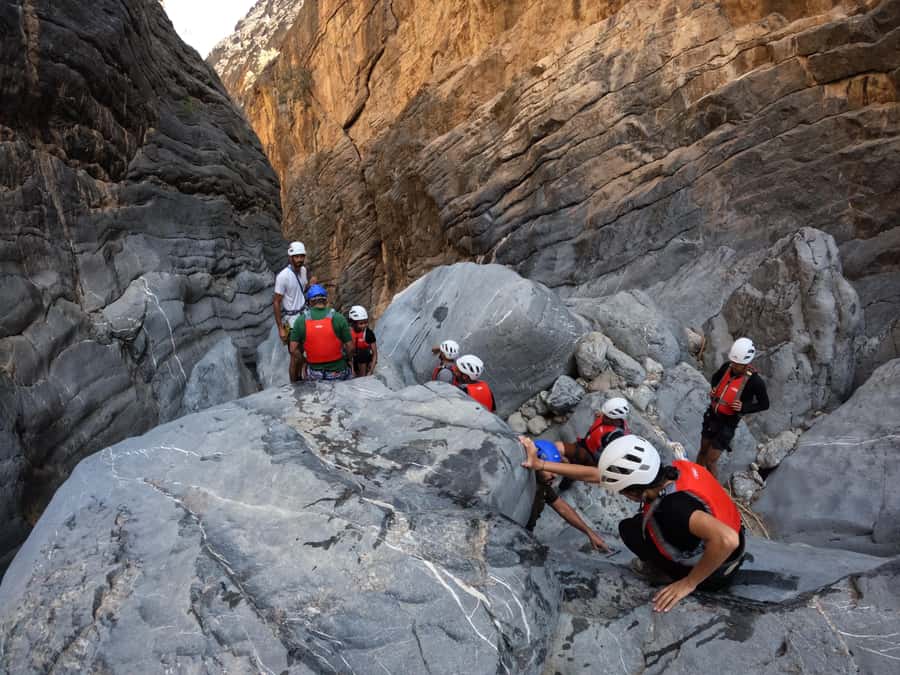 Jebel Shams: Full Day Adventure Tour through Snake Canyon - A small-group outing with a local touch