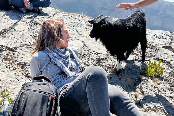Jebel Shams summit W4 - What the terrain feels like on foot