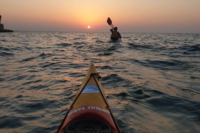 Kayak Guided Tour: Sunset in Qurum, Muscat - Key points to know before you book