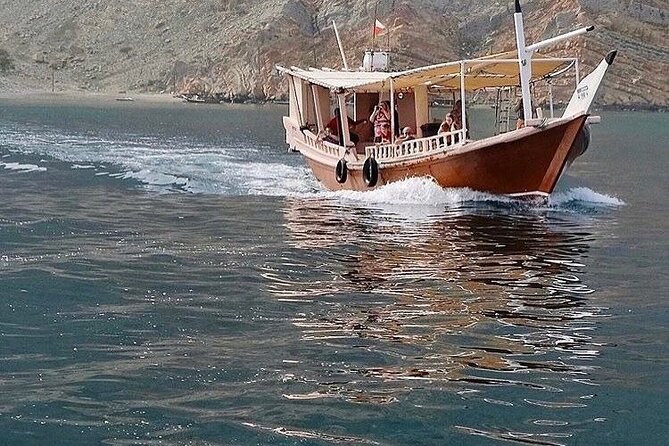 Khasab Dhow Cruise To Musandam Fjords With Lunch Onboard - Seebi, Telegraph Island, and Rural Musandam