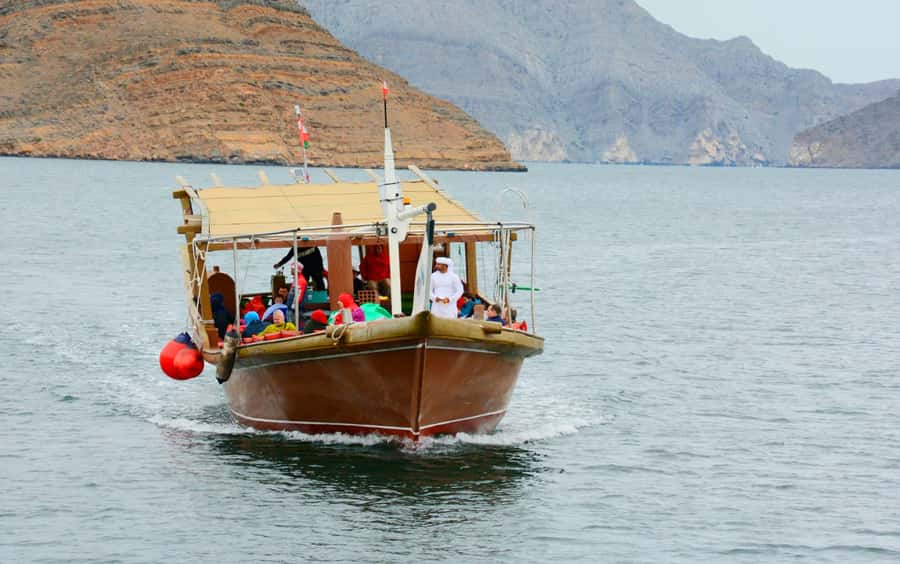 Khasab: Khor Sham Half-Day Cruise with Snorkeling & Dolphins - Meeting the dhow in Khasab