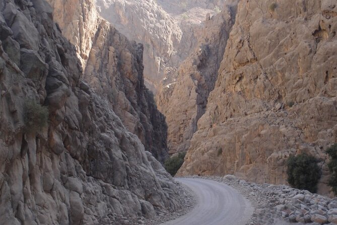 Mountain Safari in Jebel Harim - Climbing through Musandam’s valleys