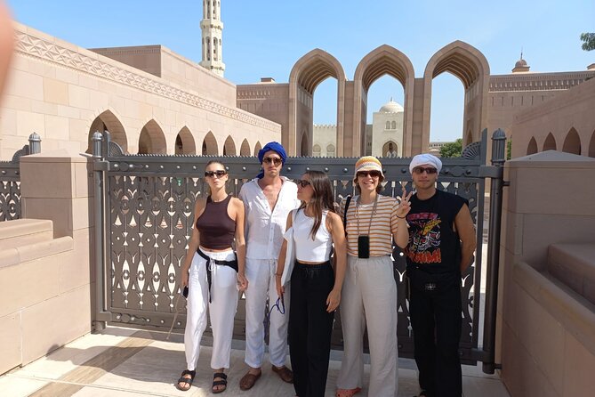 Multi-Day Package Tours At Oman - Day 2: Nizwa Fort and the palm village of Birkat Al Mouz