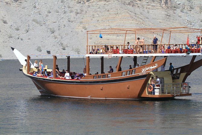 Musandam Khasab Full day dhow cruise with Lunch - Lunch, drinks, and the rhythm onboard