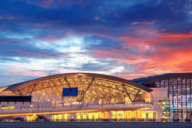 Muscat: Airport Private Transfer to/from all Muscat Hotels - Why the $45 price can be good value