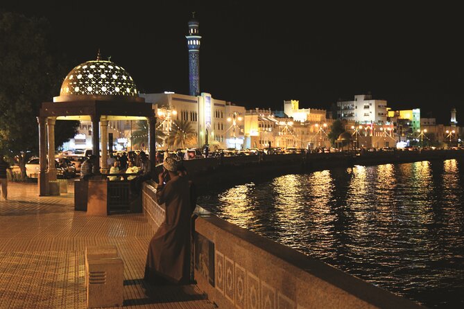 Muscat by Night with Local Dinner from Muscat - Timing, pickup limits, and Ramadan changes