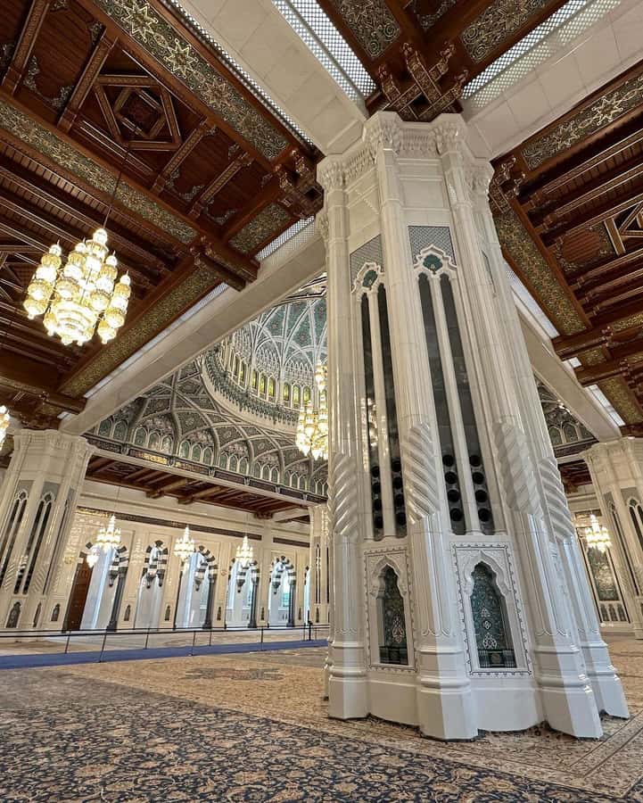 Muscat City Tour and life with Omani Guy ( luxury car). - Putting Oman’s past together at Bait Al Zubair Museum