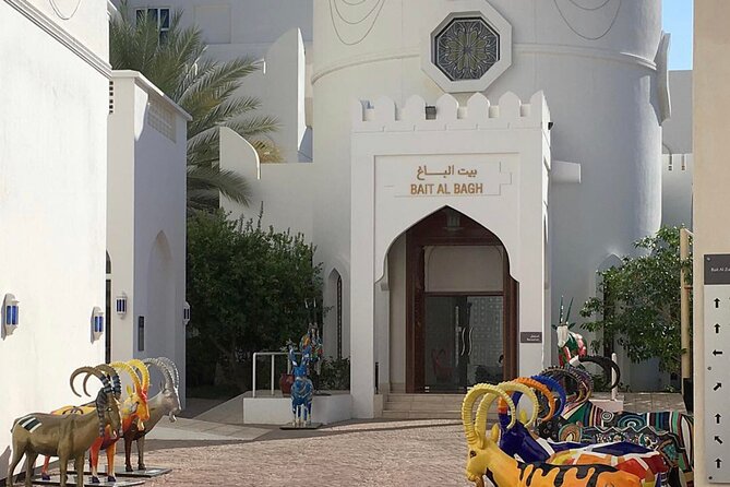 Muscat City Tour - Oman - The Sultan Qaboos Grand Mosque: begin with Muscat’s grandest interior