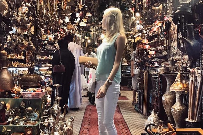 Muscat city tour (price per vehicle) - Al Alam Palace in old Muscat
