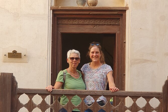 Muscat City Tour with All Language Guide - Guide quality and language support