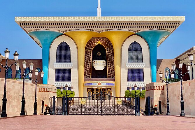 Muscat City Tour with Omani Guide (Private). - Alam Palace and the Portuguese forts