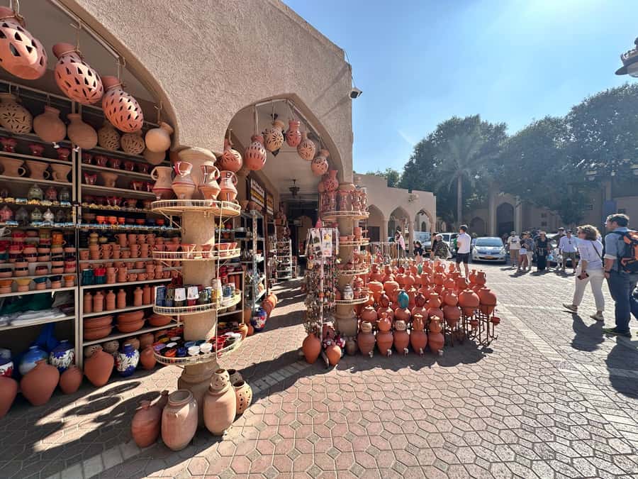 Muscat : Explore Nizwa Fort and Souq Jebel Akhdar - Who should book this experience
