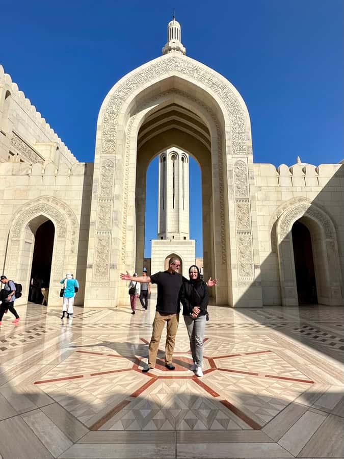 Muscat: Full-Day Guided City Tour with Hotel Transfers - Sultan Qaboos Mosque and Muscat’s grand scale