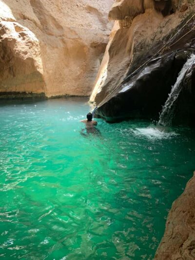 Full-Day Wadi Shab & Bimmah Sinkhole Private Tour