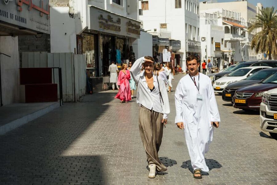 Muscat: Guided Walking Tour of Corniche, Souq & Mutrah Fort - Inside Mutrah Souq, where shopping meets storytelling