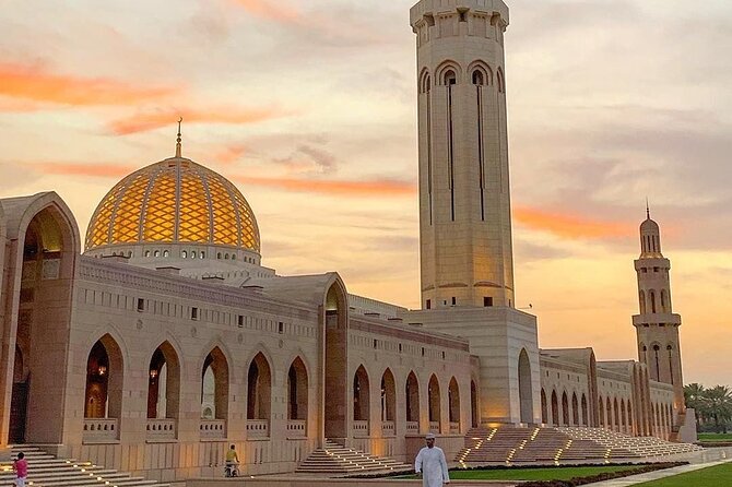 Muscat: Half-Day Muscat Private City Tour With Pickup/ Drop off - Mutrah Fish Market and everyday Muscat