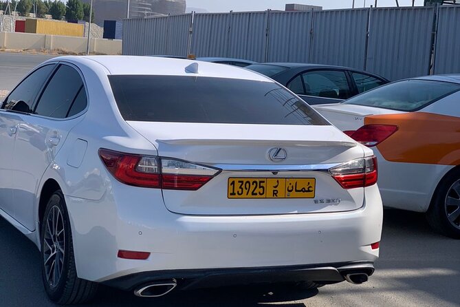 Muscat : Luxury car with private driver - Turning sightseeing time into useful errands