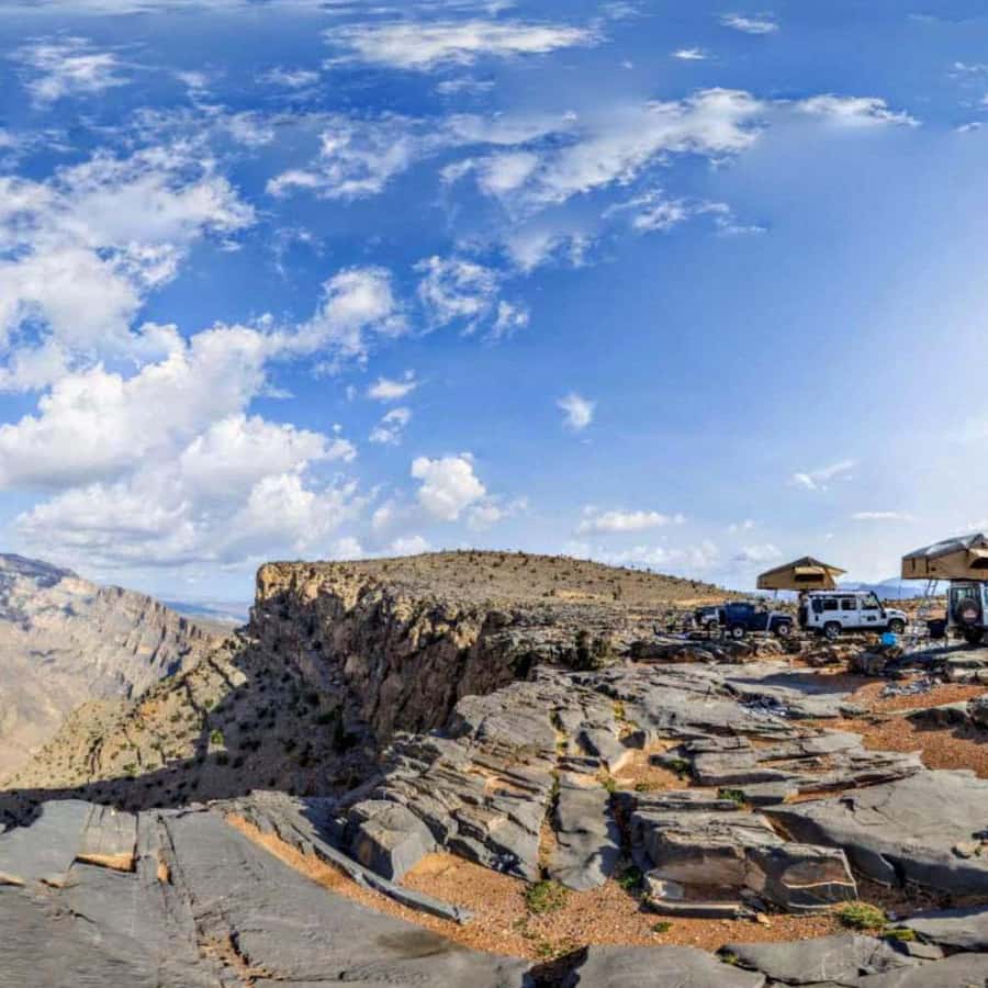 Muscat: Nizwa and Jabal Shams- Full Day Tour - Four hours in the vehicle: the part to prepare for