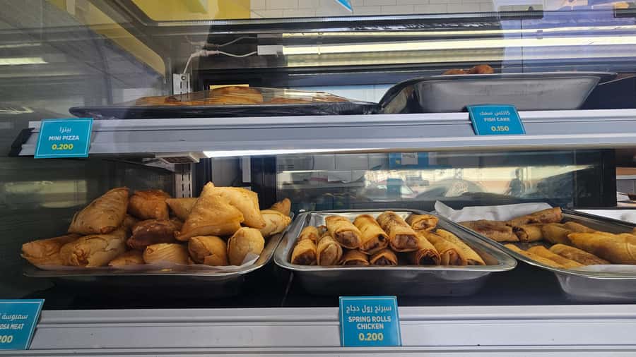 Muscat: Omani Food Tour with Shuwa & Halwa - Five stops, a comfortable car, and a small group