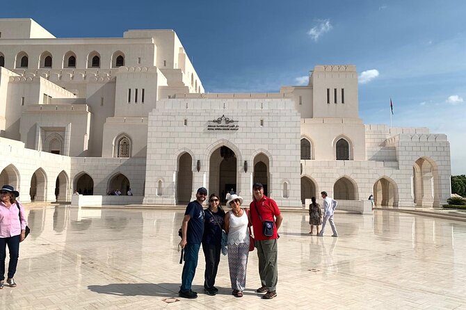 Muscat : Private morning tour in Muscat - Al Alam Palace and Muscat’s royal setting