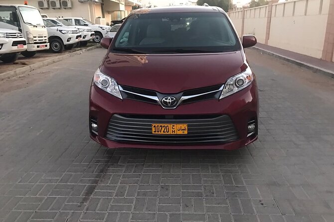 Muscat : Private Transfer from Muscat to Dubai - The Oman to United Arab Emirates border