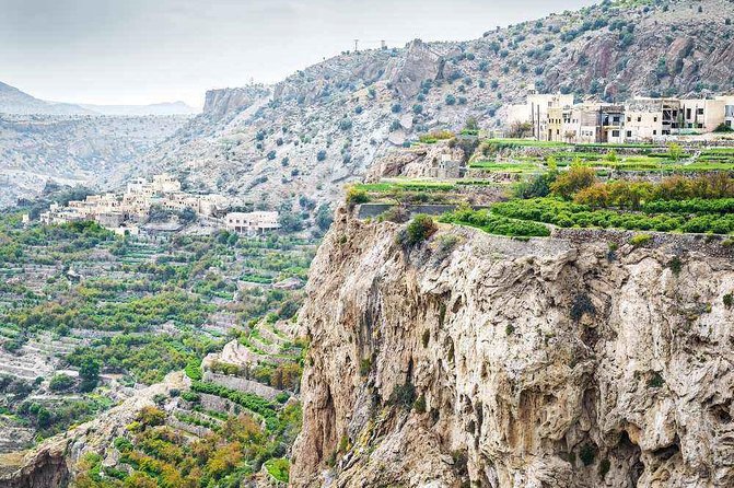 Muscat : Private transfer to and from Jabal Al Akhdar - What the vehicle and ride feel like