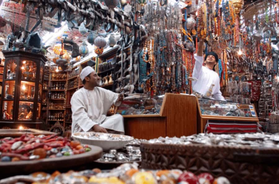 Muscat: Sultan Qaboos Mosque & Bait Al Zubair Museum Tour - What the $410 price really buys