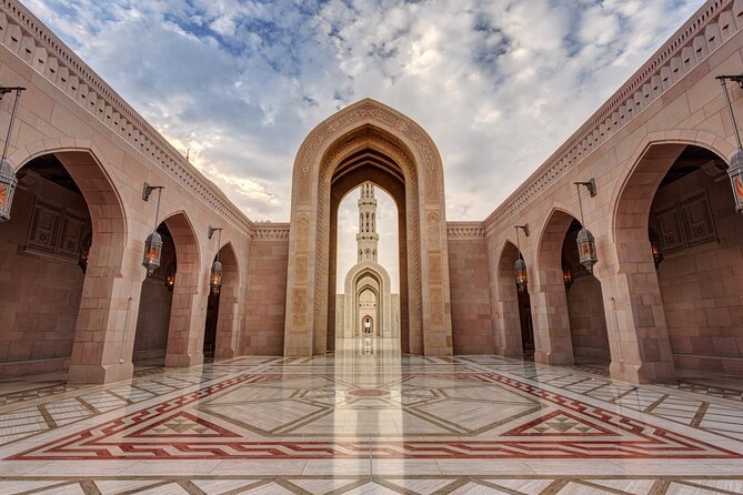 Muscat trasfer: airport trasfer to/from hotel in muscat - Booking for arrivals and departures