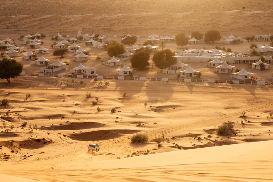 Muscat: Wadi Bani Khalid Oasis & Oman Desert Tour - Wahiba Sands and the thrill of dune driving