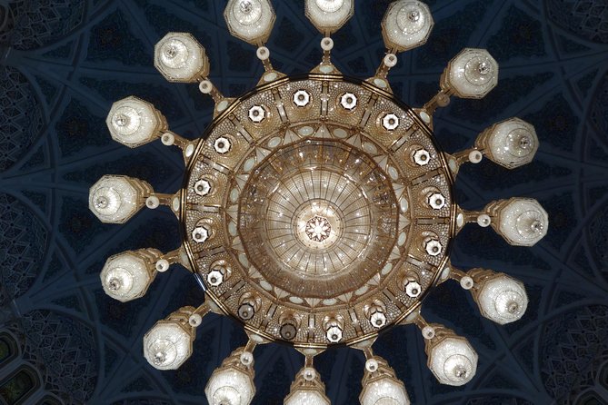Mystical Muscat - Sultan Qaboos Grand Mosque: Muscat’s grand opening act