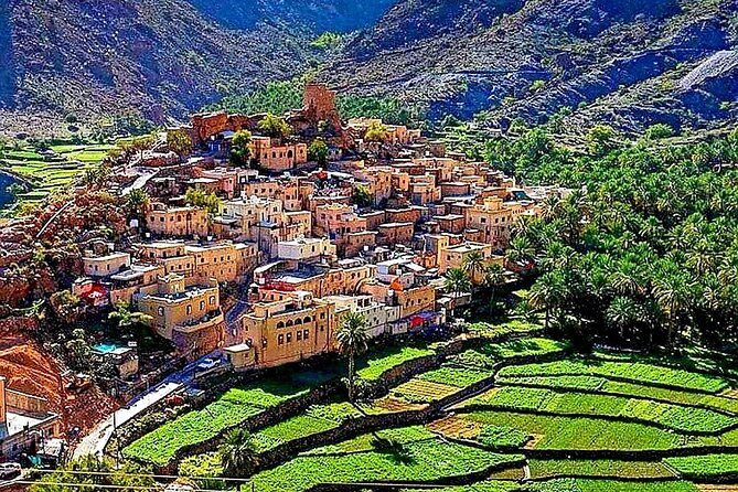 Nakhal Fort-Nakhal Hotspring-Wadi Bani Awf-Bilad Sayt - Private Full Day Tour - Why this four-stop Oman tour works
