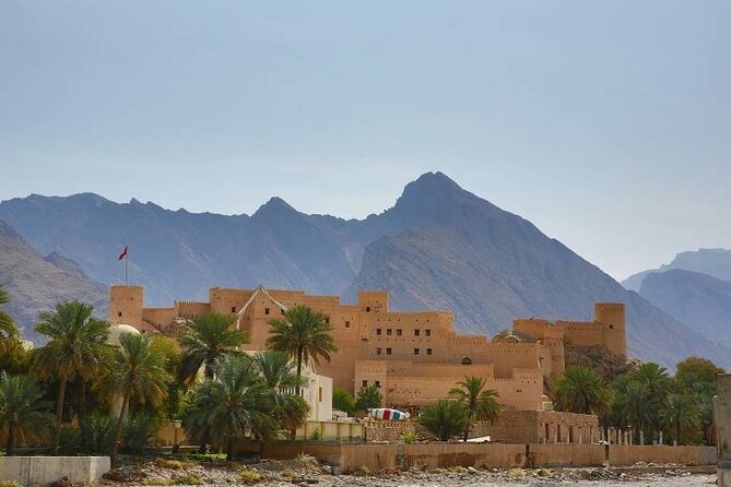 Nakhal Fort-Nakhal Hotspring-Wadi Bani Awf-Bilad Sayt - Private Full Day Tour - Nakhal Hotspring: a small, local stop
