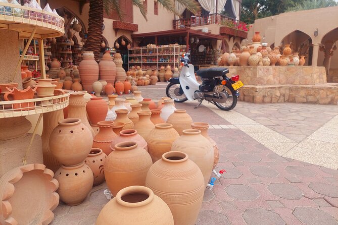 Nizwa and Green Mountain Group Full day tour - Who should book this tour?