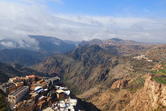 Nizwa and Green Mountain Group Full day tour - Nizwa Fort and its unusual water foundation