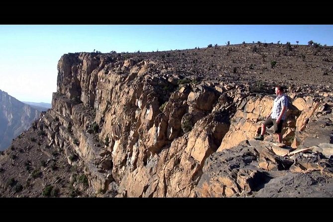 Nizwa and Jabl Shams private and custom tour - Jabal Shams and Wadi Nakhr views