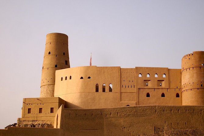 Nizwa , Bahla and Jabrin fort (tours and sightseeing) - What the private format really changes