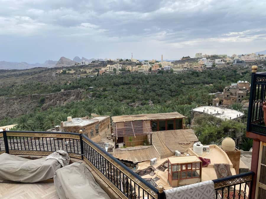 Nizwa Fort - Nizwa Souk - Al Hamra - Misfah - Jebel Shams - Misfah Al Abriyeen and the falaj water channels