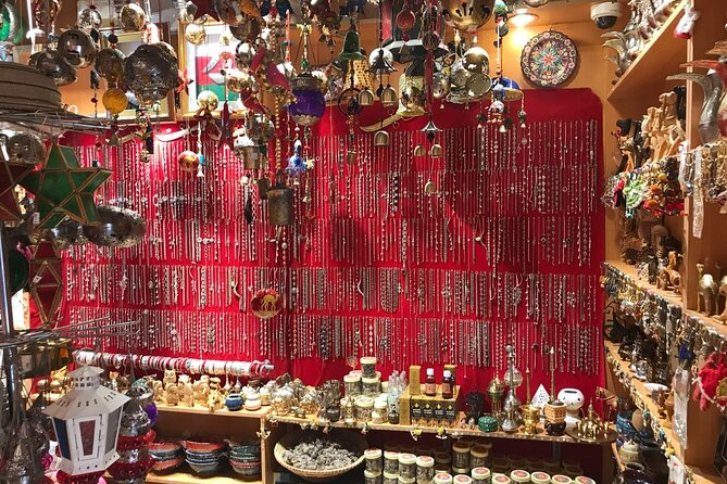 Nizwa Market, Nizwa Fort, Misfat Al Abriyeen, Jabal Shams - What $236 per person really buys you