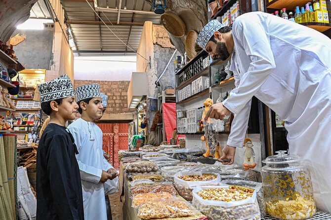Nizwa Tour & Friday Market - Heat, timing, and the practical side of the day