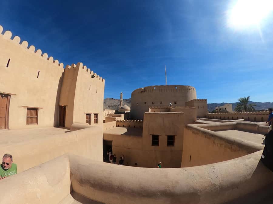 Old Capital of Oman: Highlights tours of Nizwa - Two hours inside Nizwa Fort