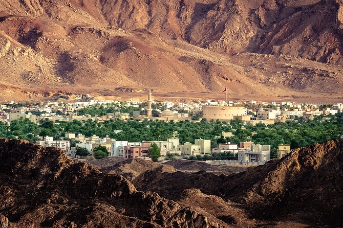 Oman Grand Canyon, Jebel Shams & Nizwa Full Day Tour - The Oman Grand Canyon viewpoint