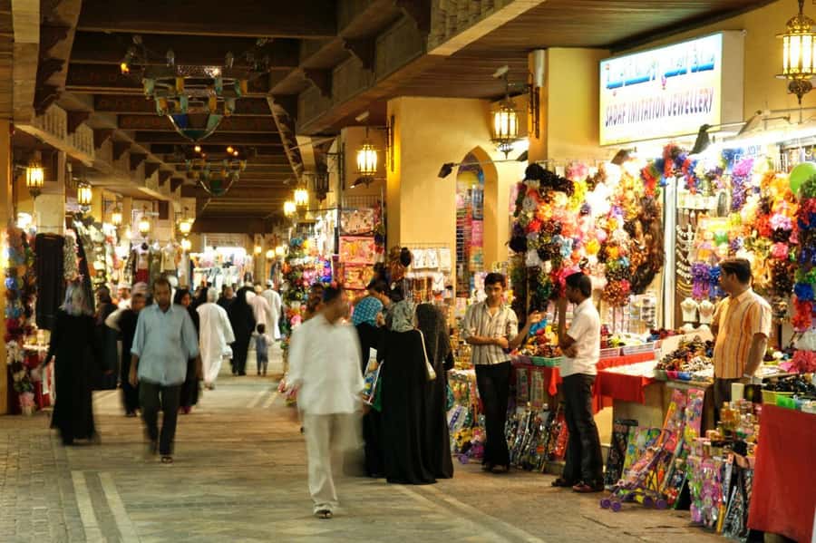 Oman:Group Muscat City Tour With Pick Up & Free Lunch/Dinner - Mutrah Fort: The Extra Ticket for the Best Harbor View