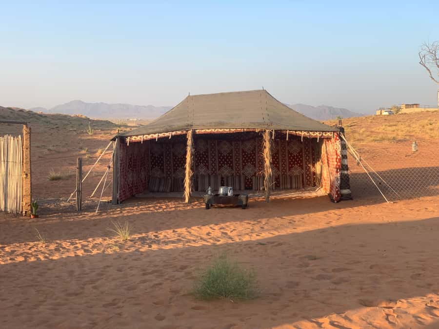 Oman: Wahiba Desert Sunset & Wadi Bani khalid Full Day+Lunch - Simple preparation for a better day