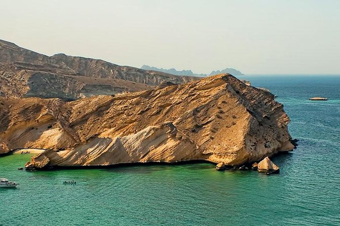 Omani dhow:Coastal and Sunset Cruise - Al Bustan, Qantab, and Bandar Jissah by boat